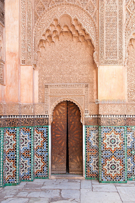 摩洛哥马拉喀什的Ali Ben Youssef Madrassa。